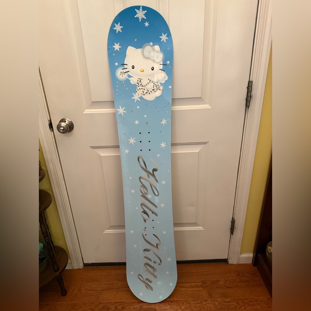 Vintage Sanrio Hello Kitty Snowboard - Picture 5 of 7